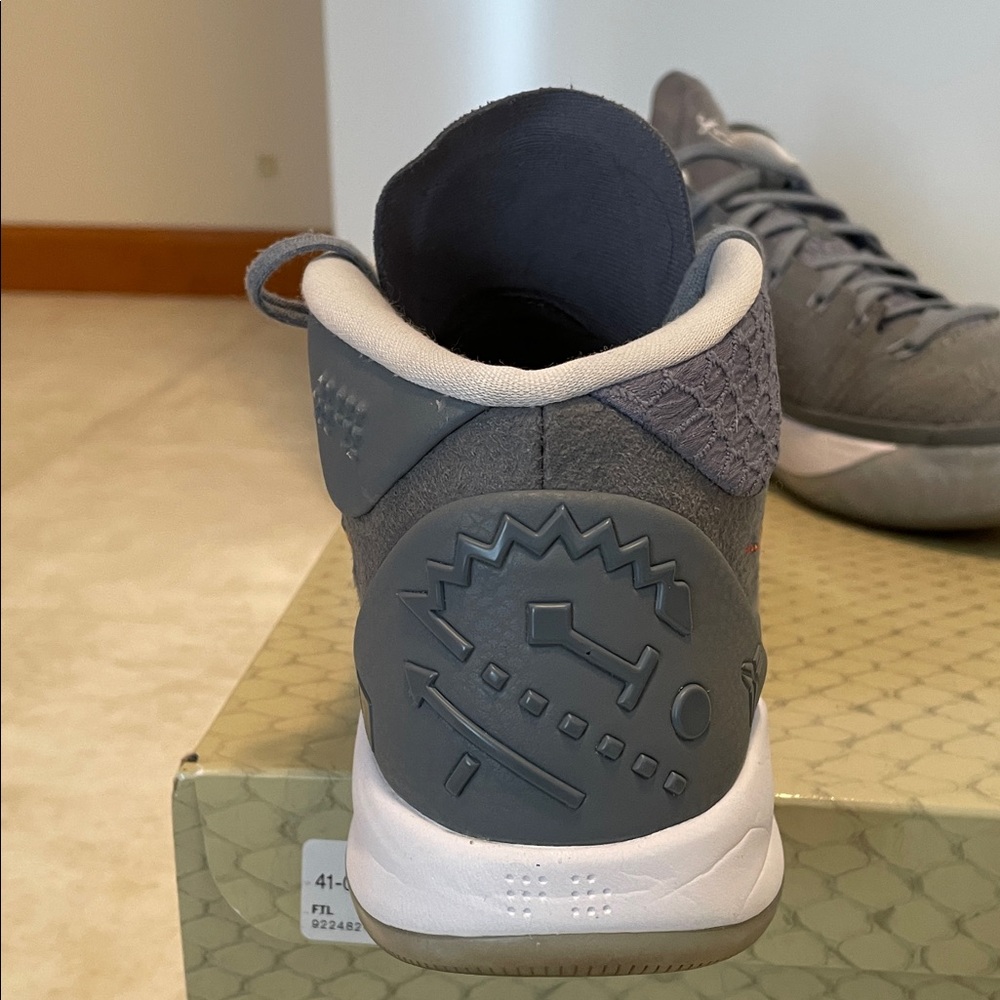 Nike Kobe AD shoes men’s size 10 - Picture 4 of 16